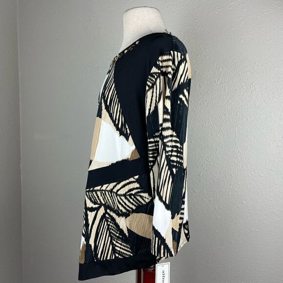 NWT Alfred Dunner Womens Blouse Featuring Beads Around the Neck Size PL - Picture 4 of 7